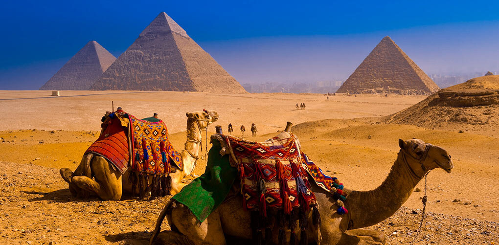 MARVEL AT THE EGYPTIAN PYRAMIDS